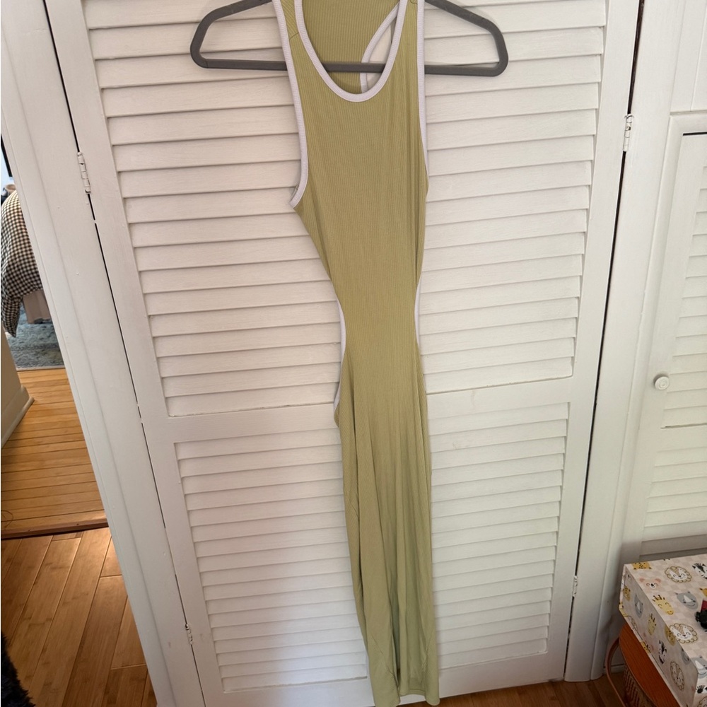 Green Sleeveless Maxi Dress